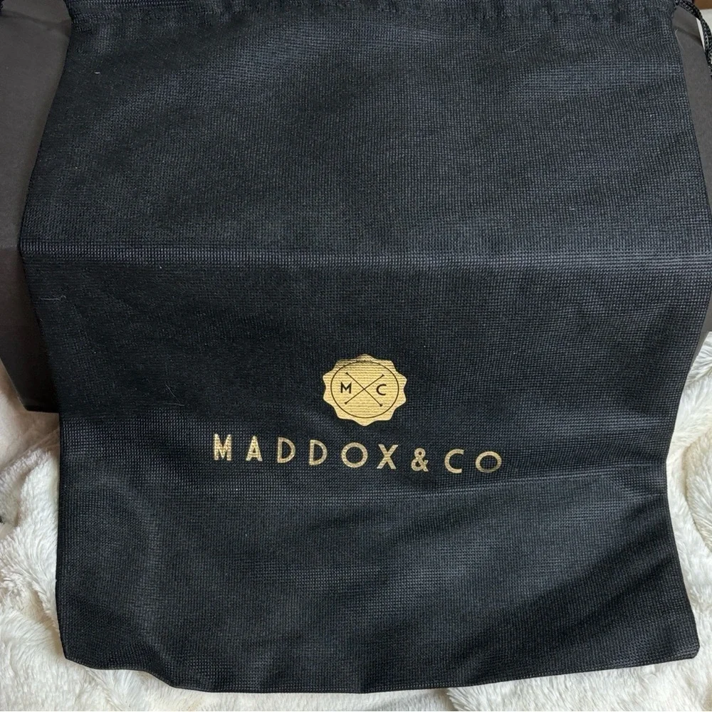 MADDOX & CO Elegant Tan Tassel Loafers for Men - Picture 8 of 8